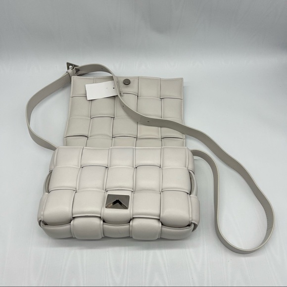 Bottega Veneta PADDED CASSETTE - Picture 2 of 9